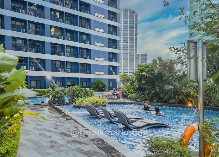 Modern 2br Makati With Netflix & Wifi * Manila