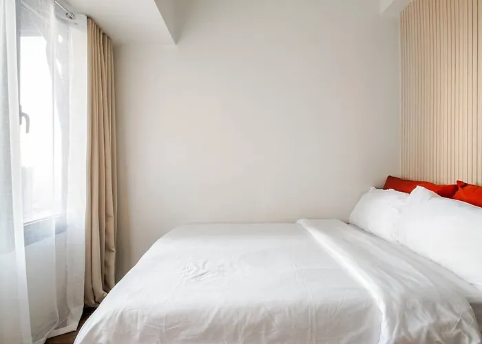 Apartamento Modern 2br Makati With Netflix & Wifi *